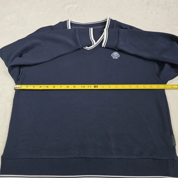 Varley Iona V-neck Sweatshirt in Navy. - Picture 15 of 16